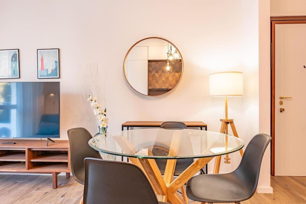 דירות מילאנו Guest Planet - Stylish Flat Bisceglie M1 מראה חיצוני תמונה